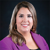 [MISSING IMAGE: ph_celinadavilamd-4c.jpg]